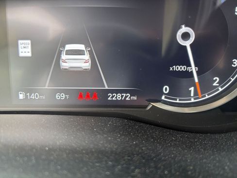 Used 2025 Genesis G70 2.5T AWD/4WD image 43