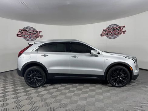 Used 2021 Cadillac XT4 Luxury w/ LPO, Onyx Sport Package image 8