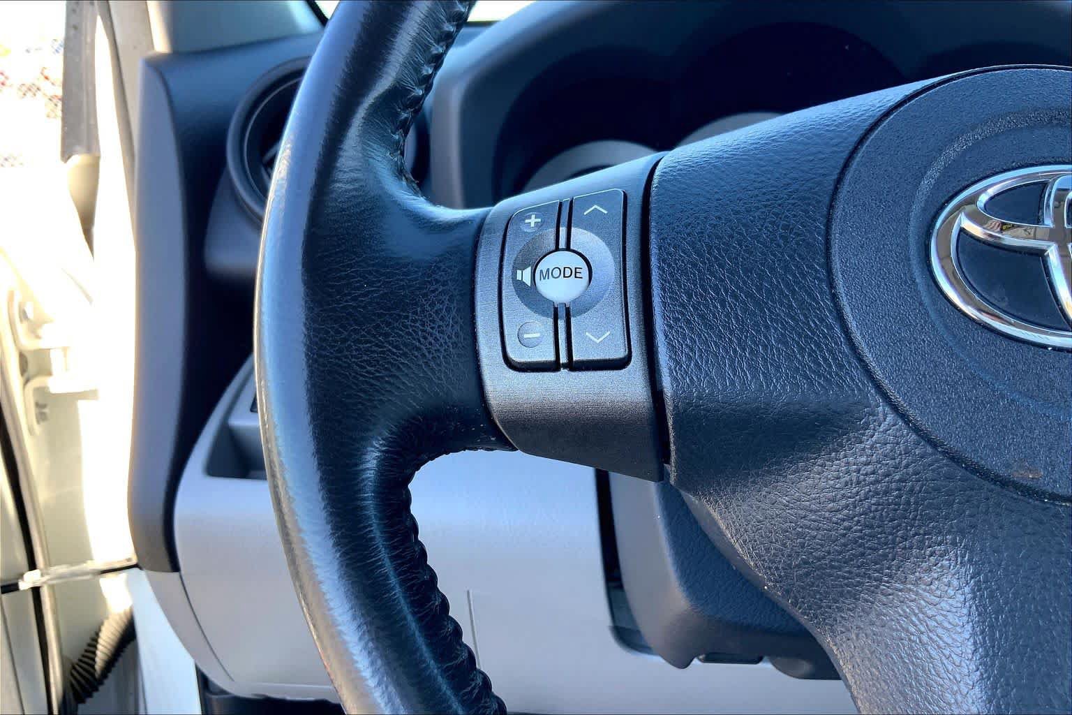 Used 2010 Toyota RAV4 Limited FWD image 22