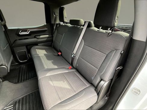 Used 2025 Chevrolet Silverado 1500 LT AWD/4WD image 20