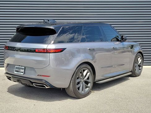 Used 2024 Land Rover Range Rover Sport Dynamic SE AWD/4WD image 7