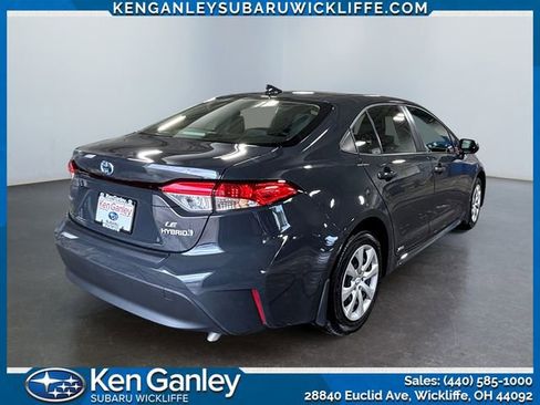 Used 2024 Toyota Corolla LE AWD/4WD image 5