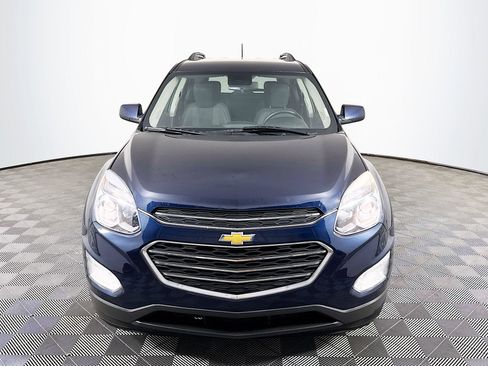 Used 2017 Chevrolet Equinox LT w/ Convenience Package image 2