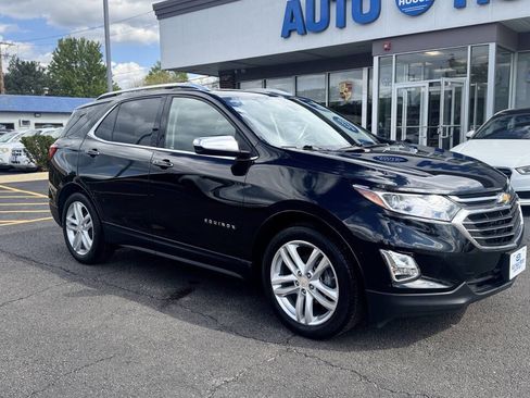 Used 2018 Chevrolet Equinox Premier FWD image 36