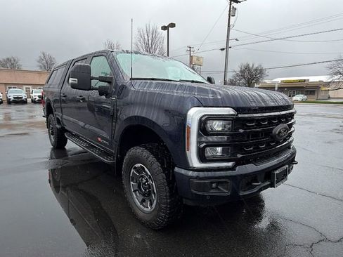 Used 2024 Ford F250 Lariat w/ Lariat Ultimate Package image 2