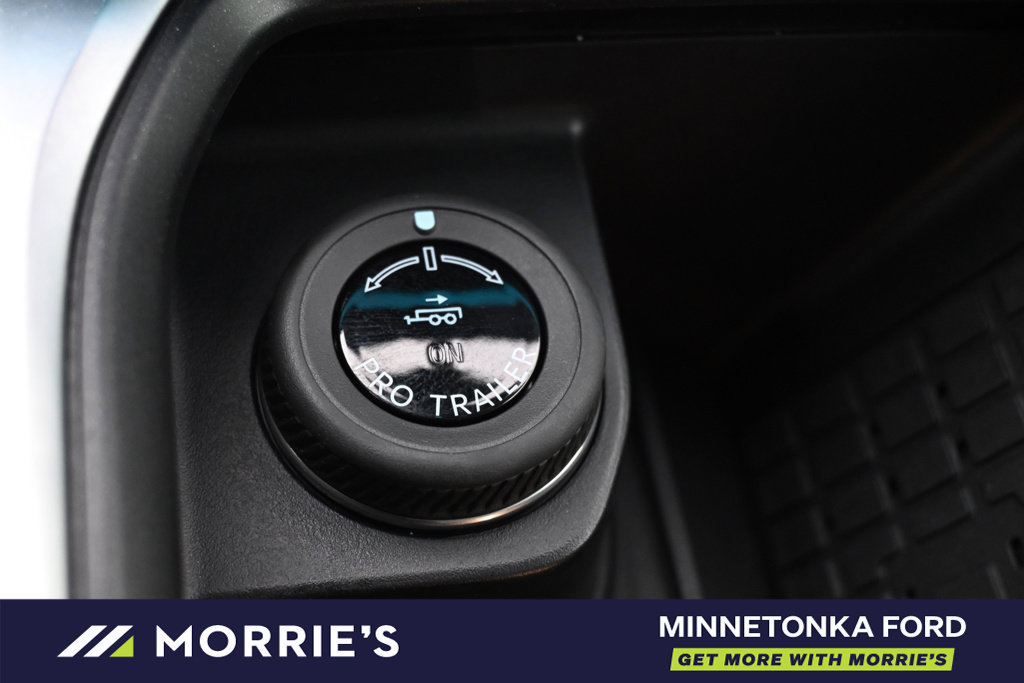 Used 2025 Ford Expedition Max Platinum w/ Platinum Ultimate Package AWD/4WD image 34