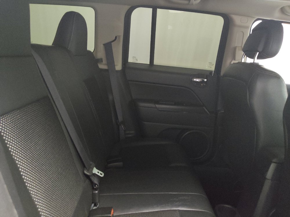 Used 2017 Jeep Patriot 75th Anniversary w/ Power Value Group FWD image 19