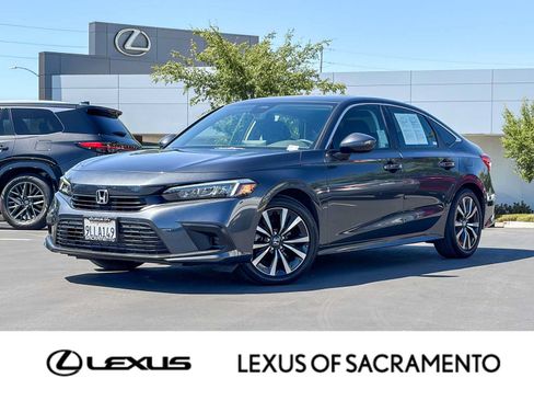 Used 2024 Honda Civic EX image 1