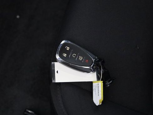 Used 2023 Chevrolet Malibu LT image 25