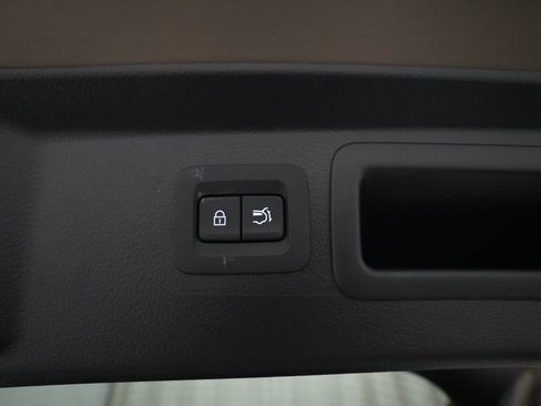 Certified 2025 MAZDA CX-50 2.5 Turbo w/ Weather Package image 15