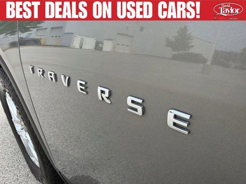 Used 2019 Chevrolet Traverse LT AWD/4WD image 43