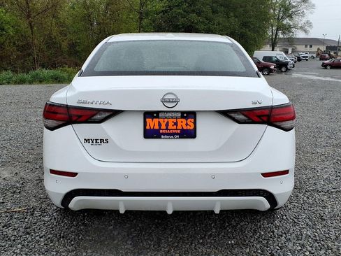 Used 2024 Nissan Sentra SV FWD image 8