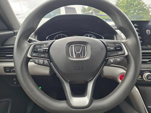 Used 2018 Honda Accord LX image 21