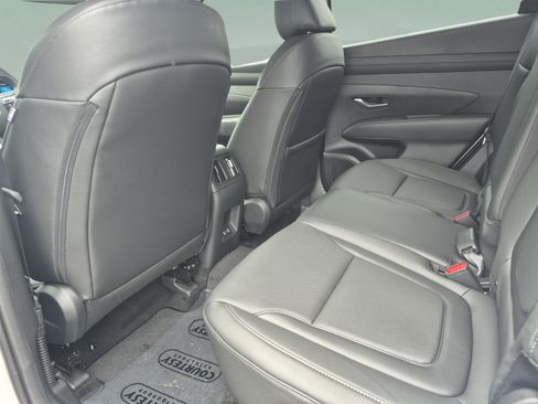New 2026 Hyundai Tucson SEL Plus FWD image 16