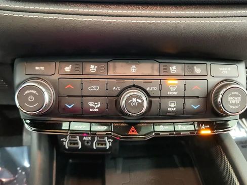 Used 2024 Dodge Durango SRT image 28