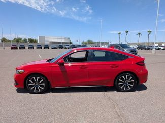 Used 2022 Honda Civic EX-L video 4