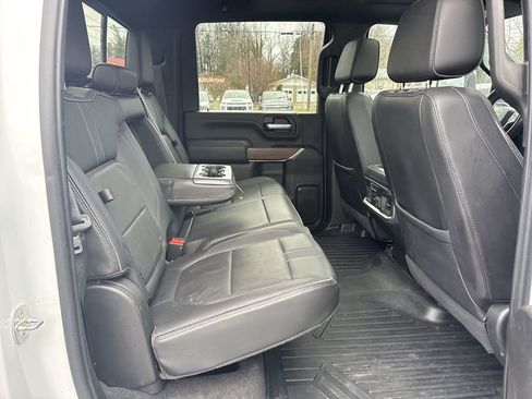 Certified 2021 Chevrolet Silverado 3500 High Country w/ Technology Package image 31