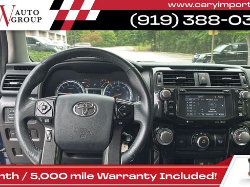 Used 2018 Toyota 4Runner TRD Off-Road AWD/4WD image 20