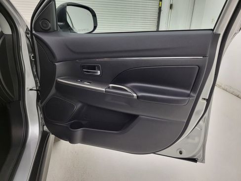 Used 2024 Mitsubishi Outlander Sport AWD image 31