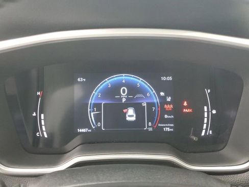 Used 2023 Toyota Corolla Cross XLE w/ Convenience Package FWD image 27