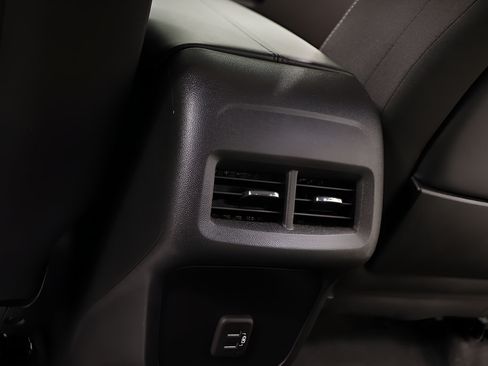 Used 2023 GMC Terrain SLE w/ Driver Convenience Package FWD image 24