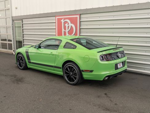 Used 2013 Ford Mustang Boss 302 w/ Boss 302 Accessory Pkg image 34