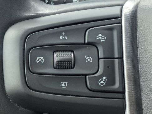 Used 2025 GMC Sierra 1500 SLT AWD/4WD image 24