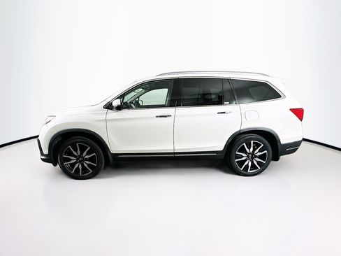 Used 2019 Honda Pilot Elite image 4