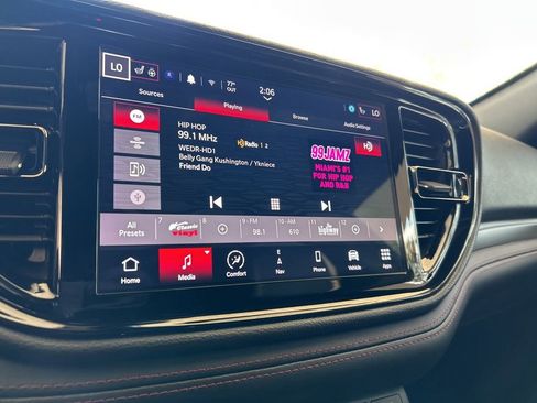 Used 2022 Dodge Durango R/T image 7