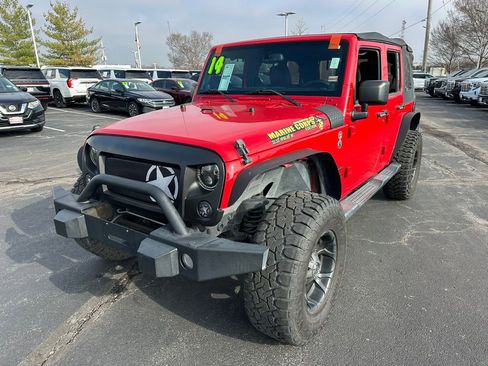 Used 2014 Jeep Wrangler Unlimited Sport w/ Quick Order Package 24S image 2