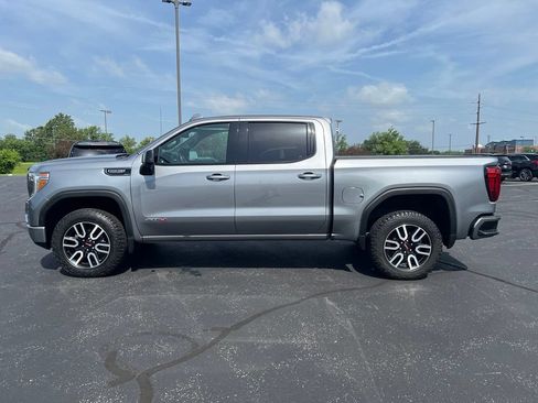 Used 2021 GMC Sierra 1500 AT4 w/ AT4 Value Package AWD/4WD image 3