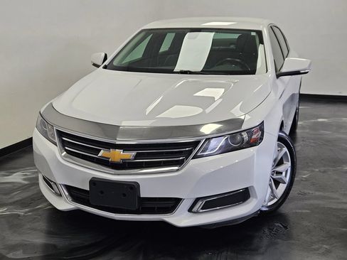 Used 2016 Chevrolet Impala LT w/ Convenience Package FWD image 2