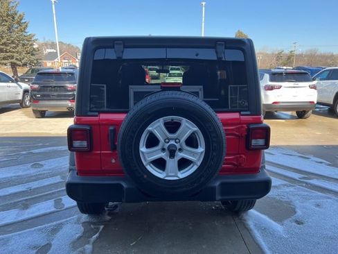 Certified 2018 Jeep Wrangler Unlimited Sport S image 5