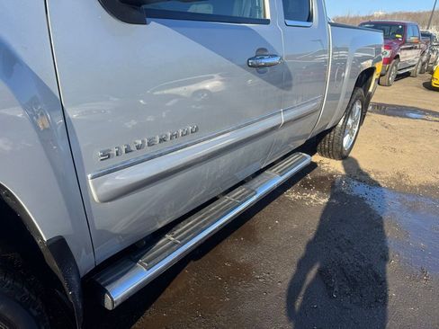 Used 2012 Chevrolet Silverado 1500 LT image 16