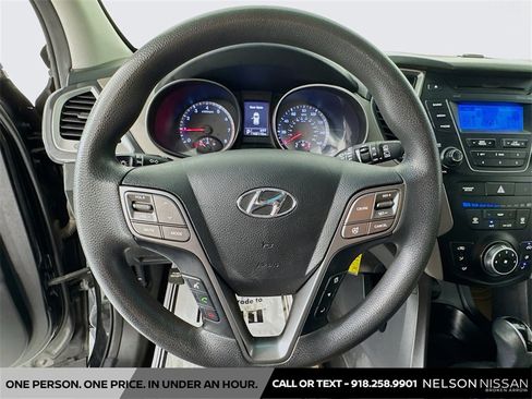 Used 2016 Hyundai Santa Fe Sport image 11