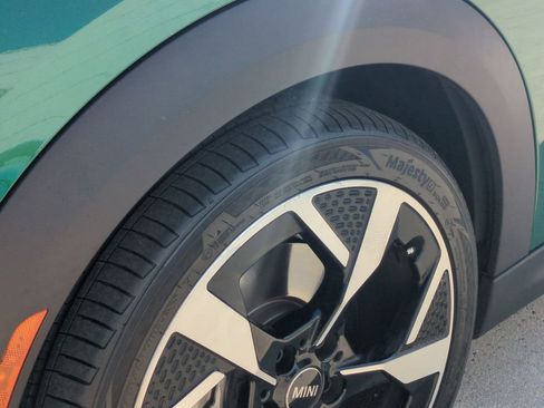 Used 2025 MINI Cooper S image 12