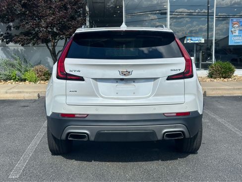 Used 2020 Cadillac XT4 Premium Luxury w/ Technology Package AWD/4WD image 6