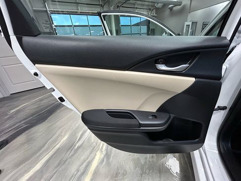 Used 2017 Honda Civic EX-T image 44