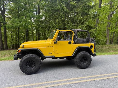 Used 2002 Jeep Wrangler SE AWD/4WD image 1