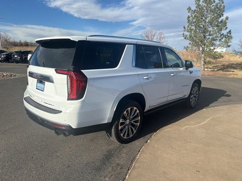 Used 2021 GMC Yukon Denali w/ Denali Premium Package image 36