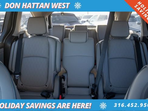 Used 2023 Honda Odyssey Elite image 13