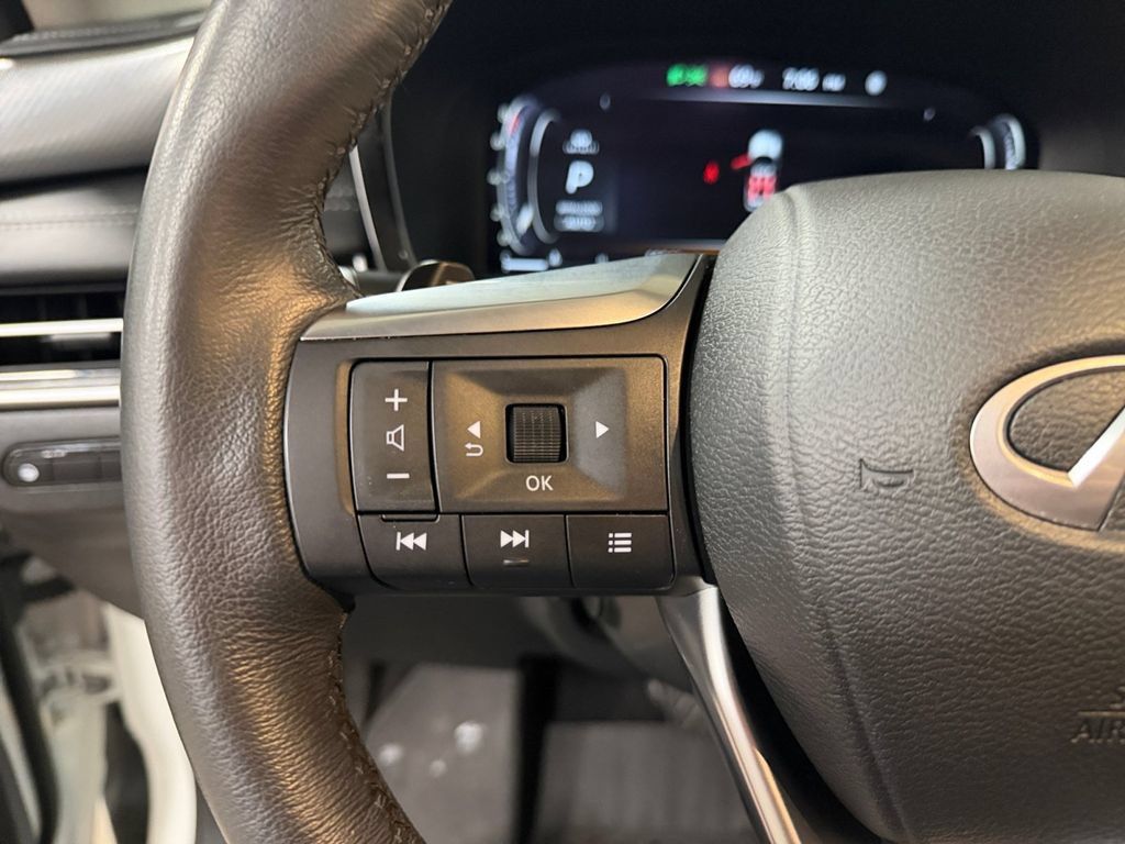 Used 2024 INFINITI QX60 Luxe AWD/4WD image 36