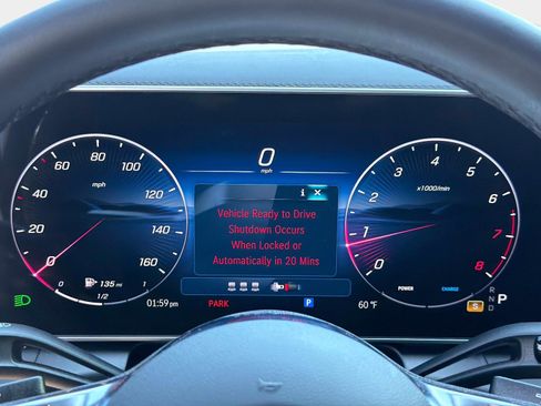 Used 2025 Mercedes-Benz GLC 300 image 45