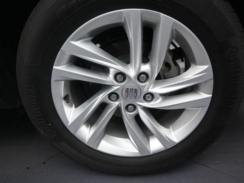 Used 2025 Buick Envista Preferred FWD image 10
