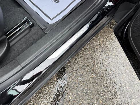 Used 2023 Chevrolet Blazer RS image 18