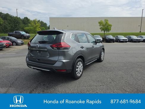 Used 2020 Nissan Rogue S FWD image 5