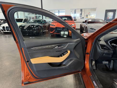 Used 2022 Cadillac CT5 V Blackwing w/ Parking Package RWD image 9
