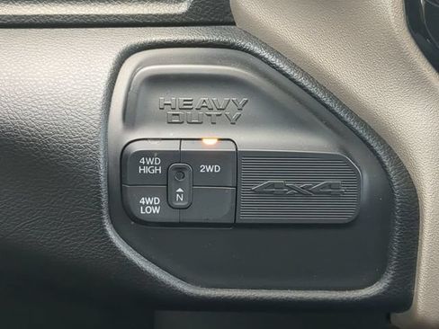 Used 2024 RAM 2500 Laramie w/ Safety Group AWD/4WD image 28