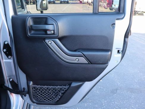Used 2016 Jeep Wrangler Unlimited Sport image 23