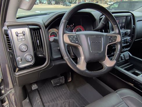 Used 2016 GMC Sierra 2500 Denali w/ Duramax Plus Package image 14